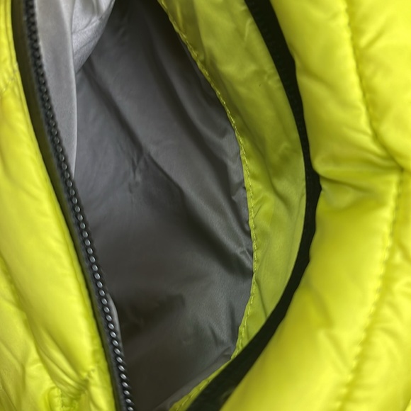 Halifax Traders puffer jacket. Down & feather filled. Packable. Size XLarge. NWT - Picture 4 of 15